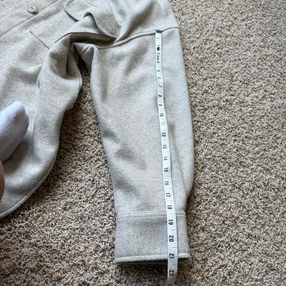 H&M Women’s Jersey Shirt Jacket Shacket in Light Beige Melange Medium - Picture 12 of 14